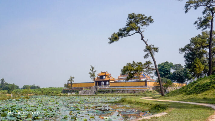  tomb of Mother's Minh Mang King