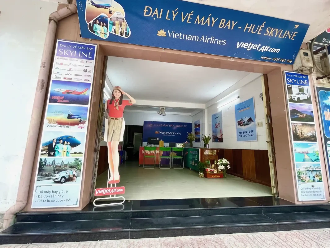 dai ly ve may bay hue skyline